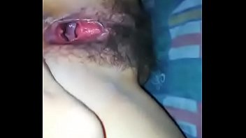 la vagina abierta de mi novia carmen